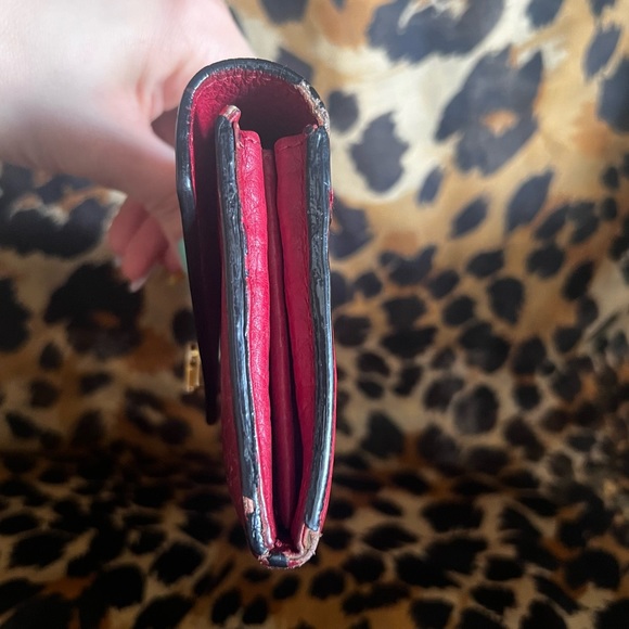 **AUTHENTIC CHLOE RABAT WALLET** - Picture 5 of 8